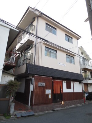 ヤングマンション外観写真