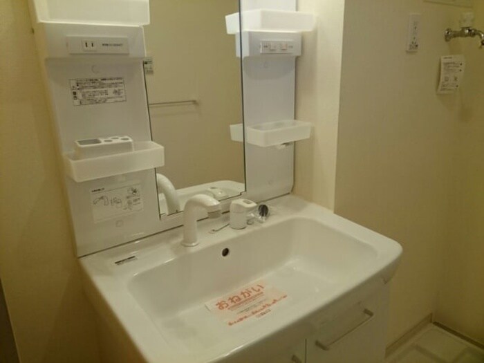 物件内観写真10　(洗面)