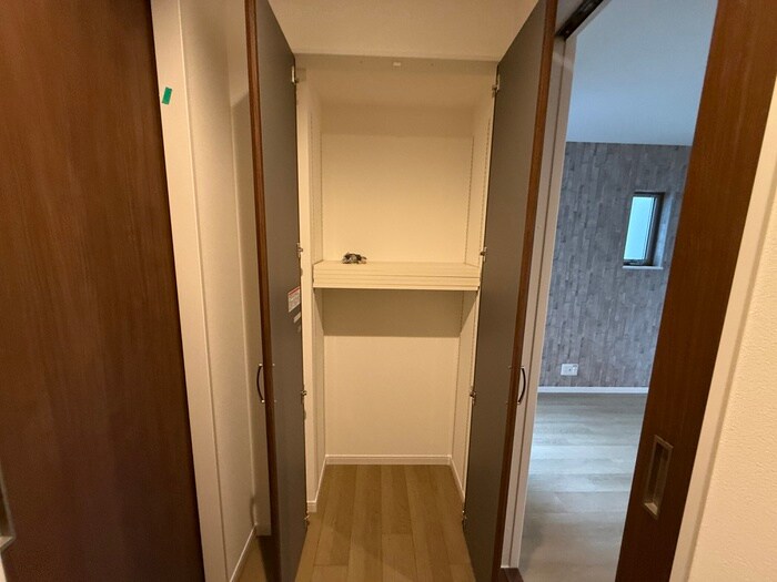 物件内観写真18　(靴箱)