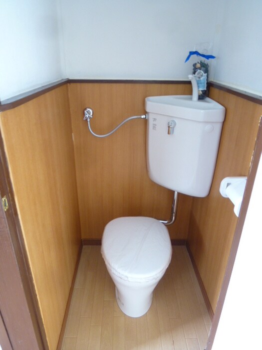 物件内観写真9　(トイレ)