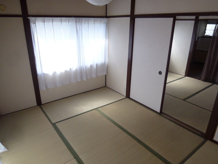 物件内観写真10　(居室)