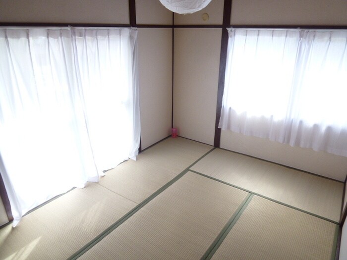 物件内観写真12　(居室)