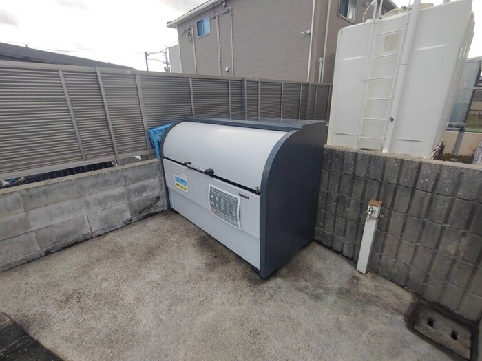 物件外観写真6　(建物設備)