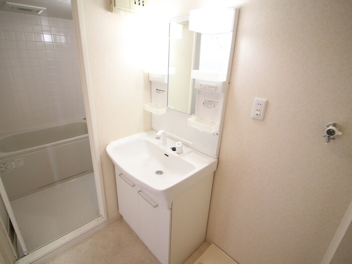 物件内観写真11　(洗面)