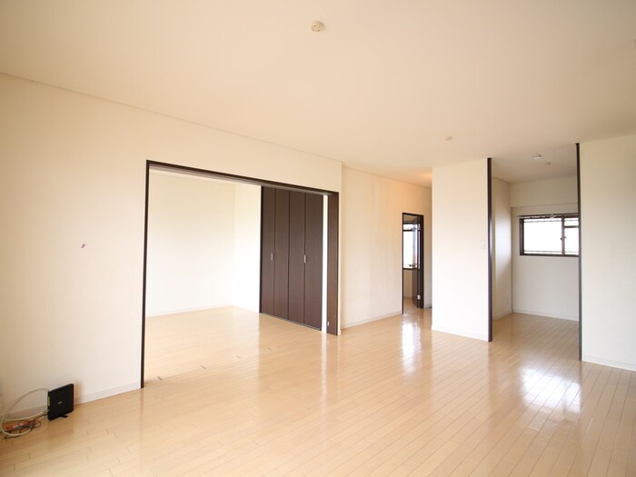 物件内観写真13　(居室)