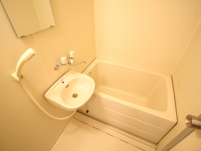 物件内観写真11　(バス／シャワールーム等)