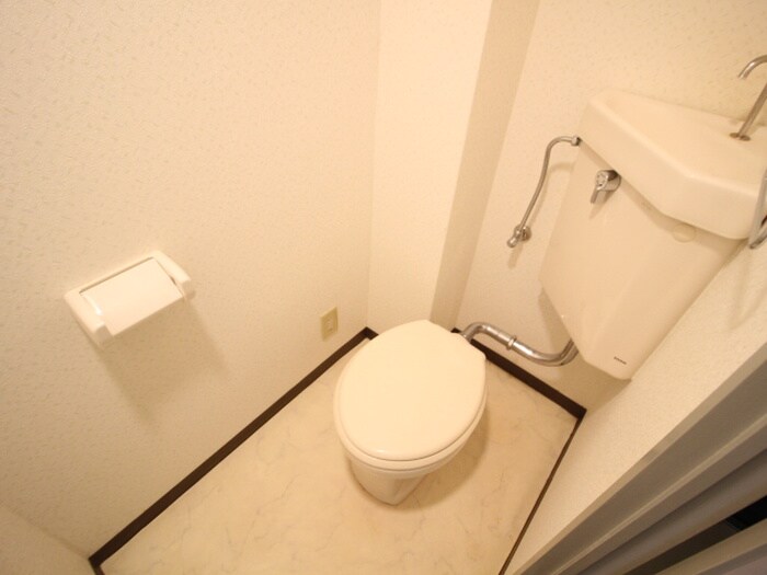 物件内観写真18　(トイレ)