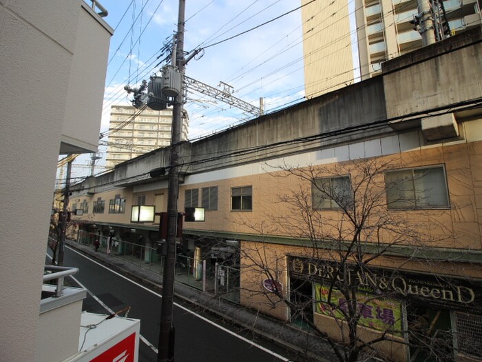 物件内観写真22　(室内からの展望)