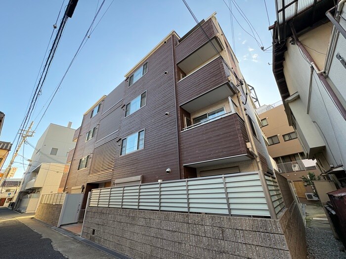 物件外観写真2　(外観写真)