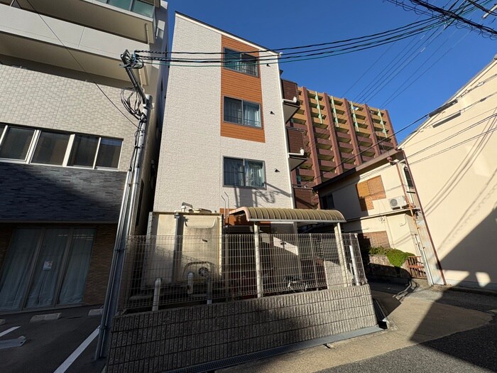 物件外観写真6　(駐輪場)