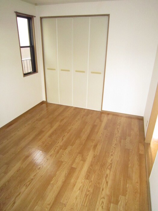 物件内観写真6　(居室)