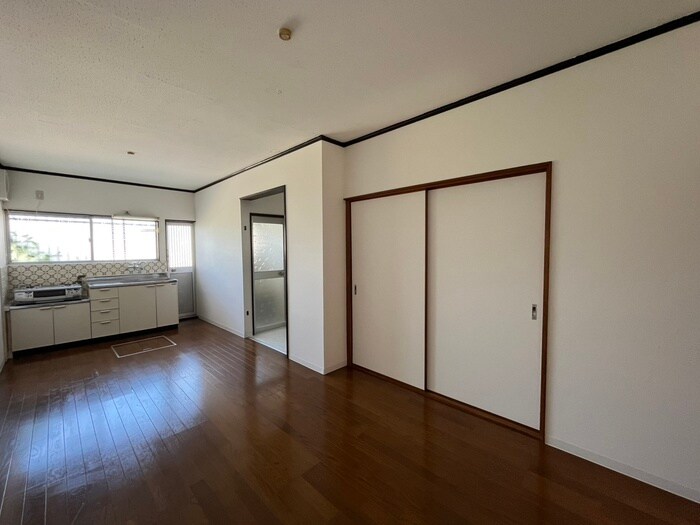 物件内観写真8　(居室)