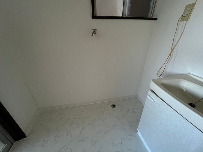 物件内観写真22　(洗濯機置場)