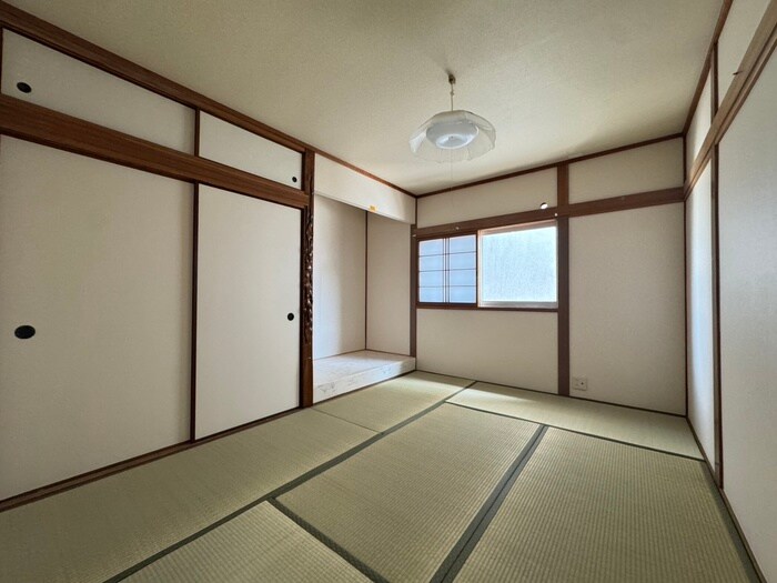 物件内観写真8　(居室)