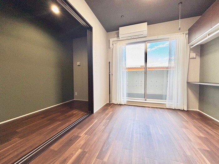 物件内観写真8　(居室)