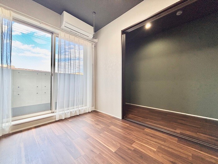 物件内観写真8　(居室)