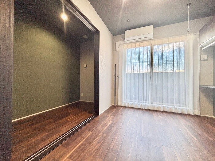 物件内観写真8　(居室)