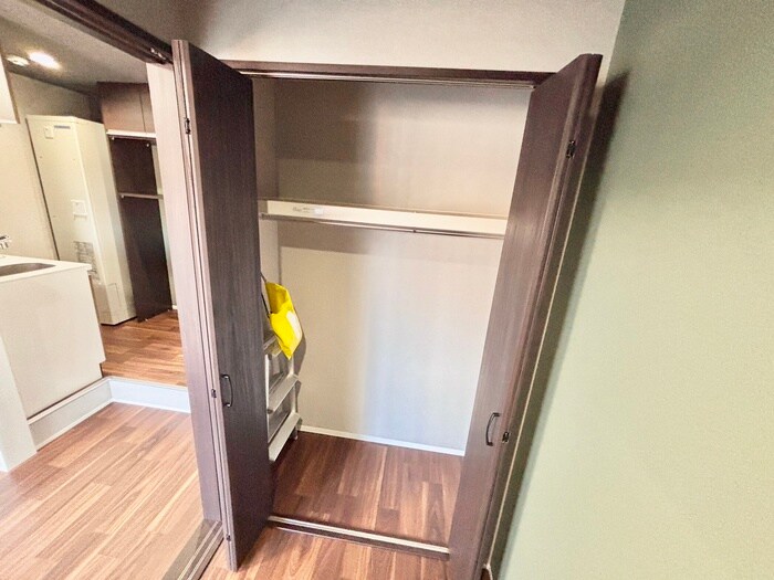 物件内観写真9　(収納)