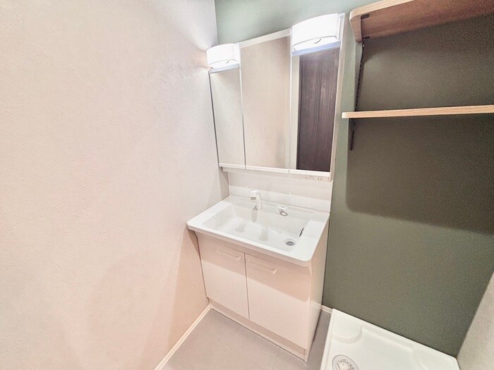 物件内観写真13　(洗面)