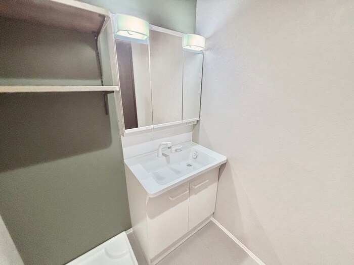 物件内観写真13　(洗面)
