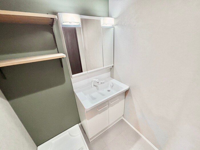 物件内観写真13　(洗面)