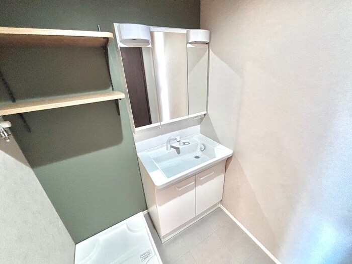 物件内観写真13　(洗面)