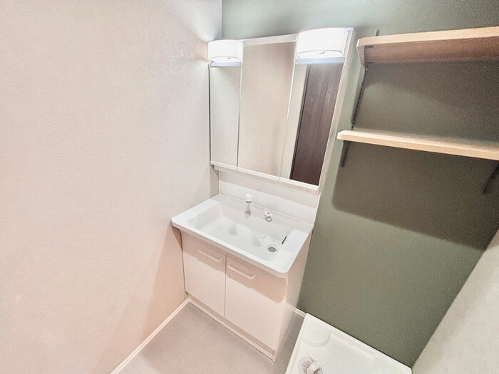 物件内観写真13　(洗面)