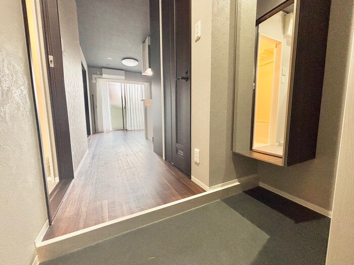 物件内観写真17　(廊下)