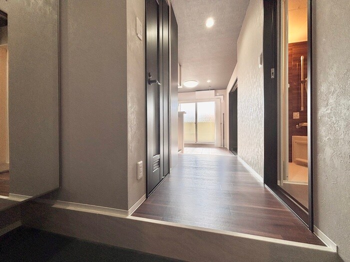 物件内観写真17　(廊下)