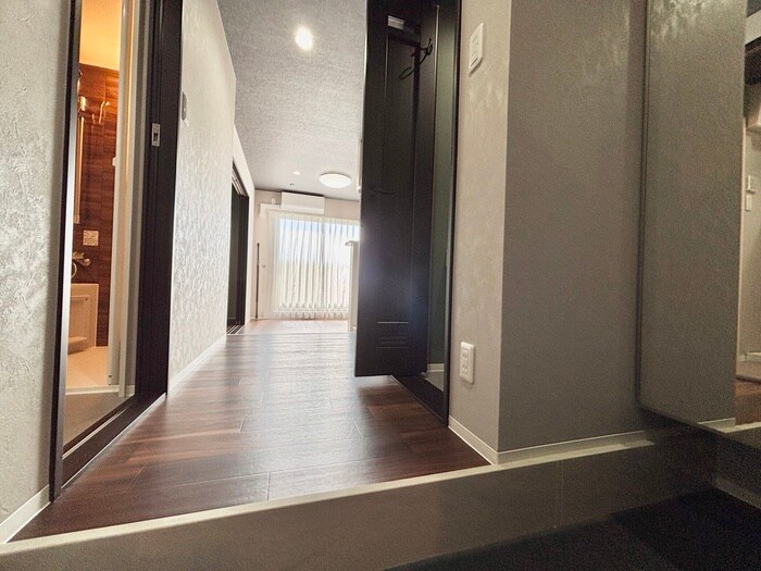 物件内観写真17　(廊下)