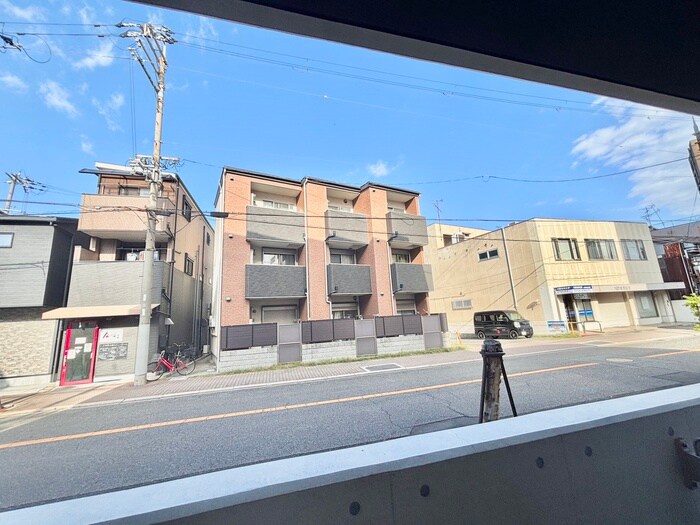 物件内観写真20　(室内からの展望)