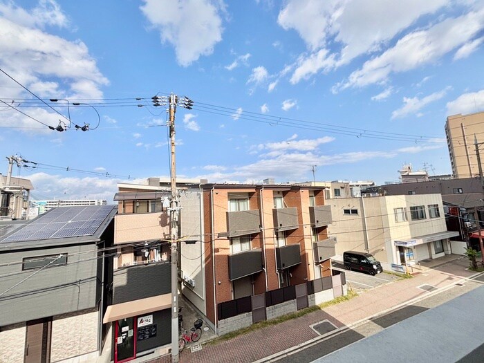 物件内観写真20　(室内からの展望)