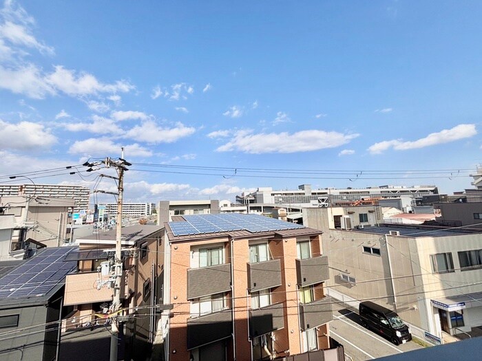 物件内観写真20　(室内からの展望)