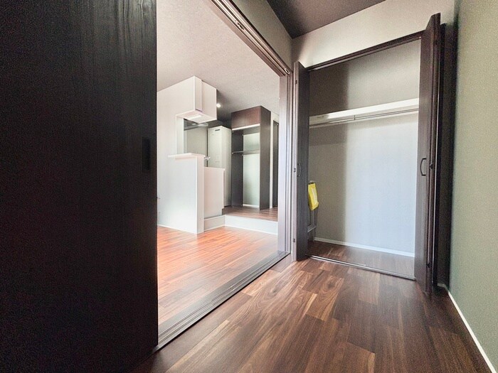 物件内観写真21　(居室)