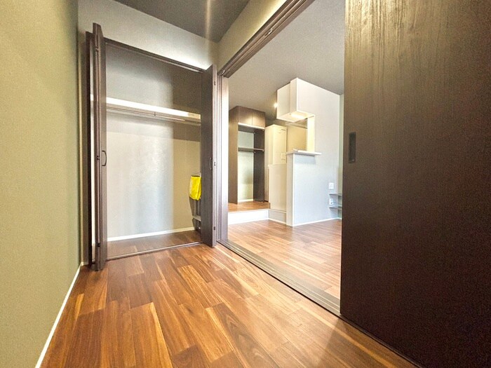 物件内観写真21　(居室)