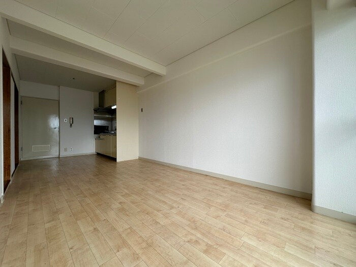 物件内観写真13　(居室)