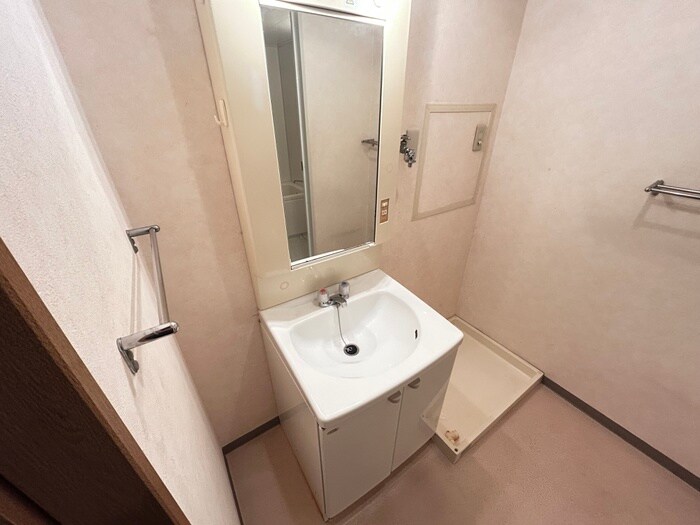 物件内観写真12　(洗面)