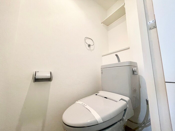 物件内観写真9　(トイレ)