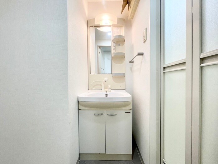 物件内観写真10　(洗面)