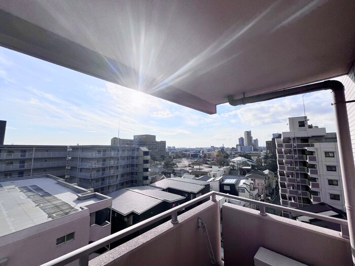 物件内観写真16　(室内からの展望)