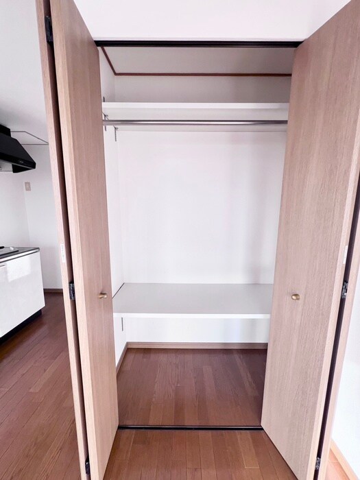 物件内観写真18　(収納)