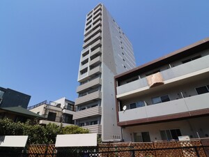 レーヴメゾン出屋敷外観写真