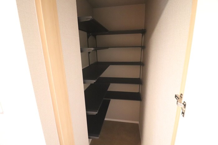 物件内観写真18　(靴箱)