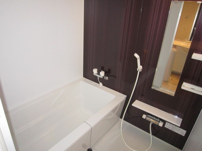物件内観写真12　(バス／シャワールーム等)