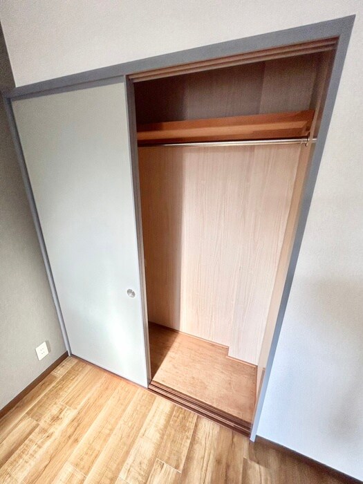 物件内観写真16　(収納)
