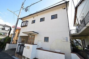 ハウスライヴァン外観写真