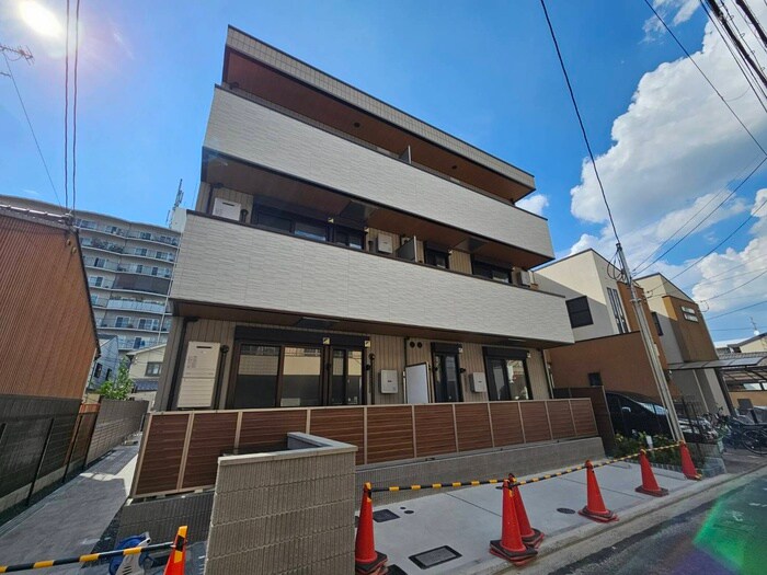 物件外観写真1　(外観写真)