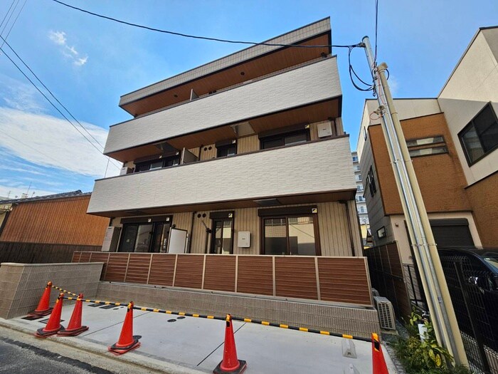 物件外観写真2　(外観写真)