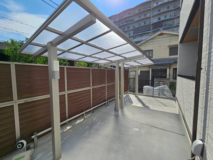 物件外観写真6　(駐輪場)