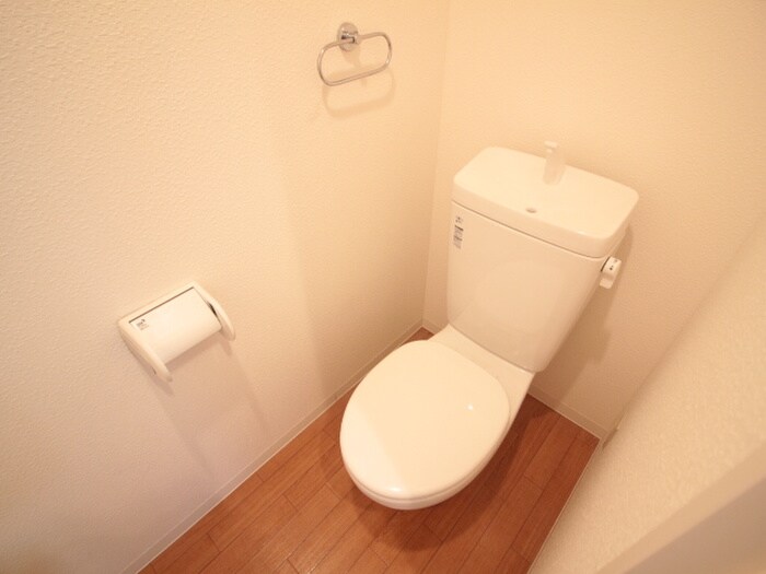 物件内観写真15　(トイレ)